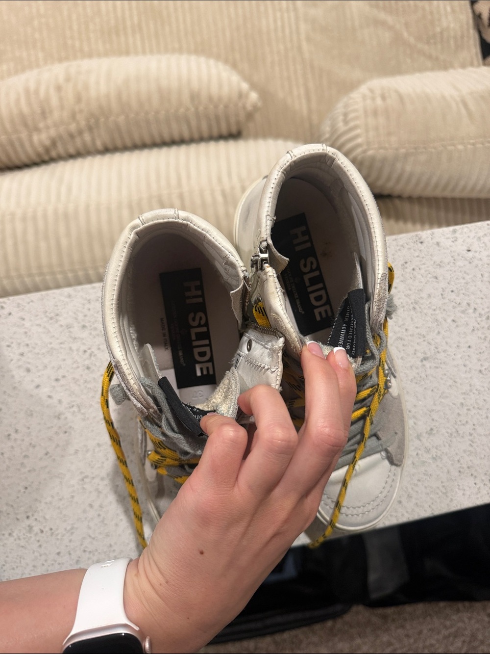 Limited Edition Golden Goose Hi-Slide Platform High-Top Sneaker Yellow Laces - Picture 5 of 9
